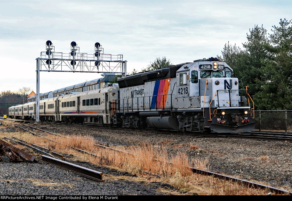 NJT 4218 on train 71